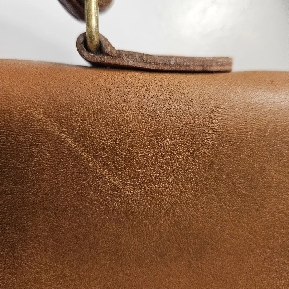 LAST CHANCE Elegant Vintage COACH Brief Case In British Tan Leather